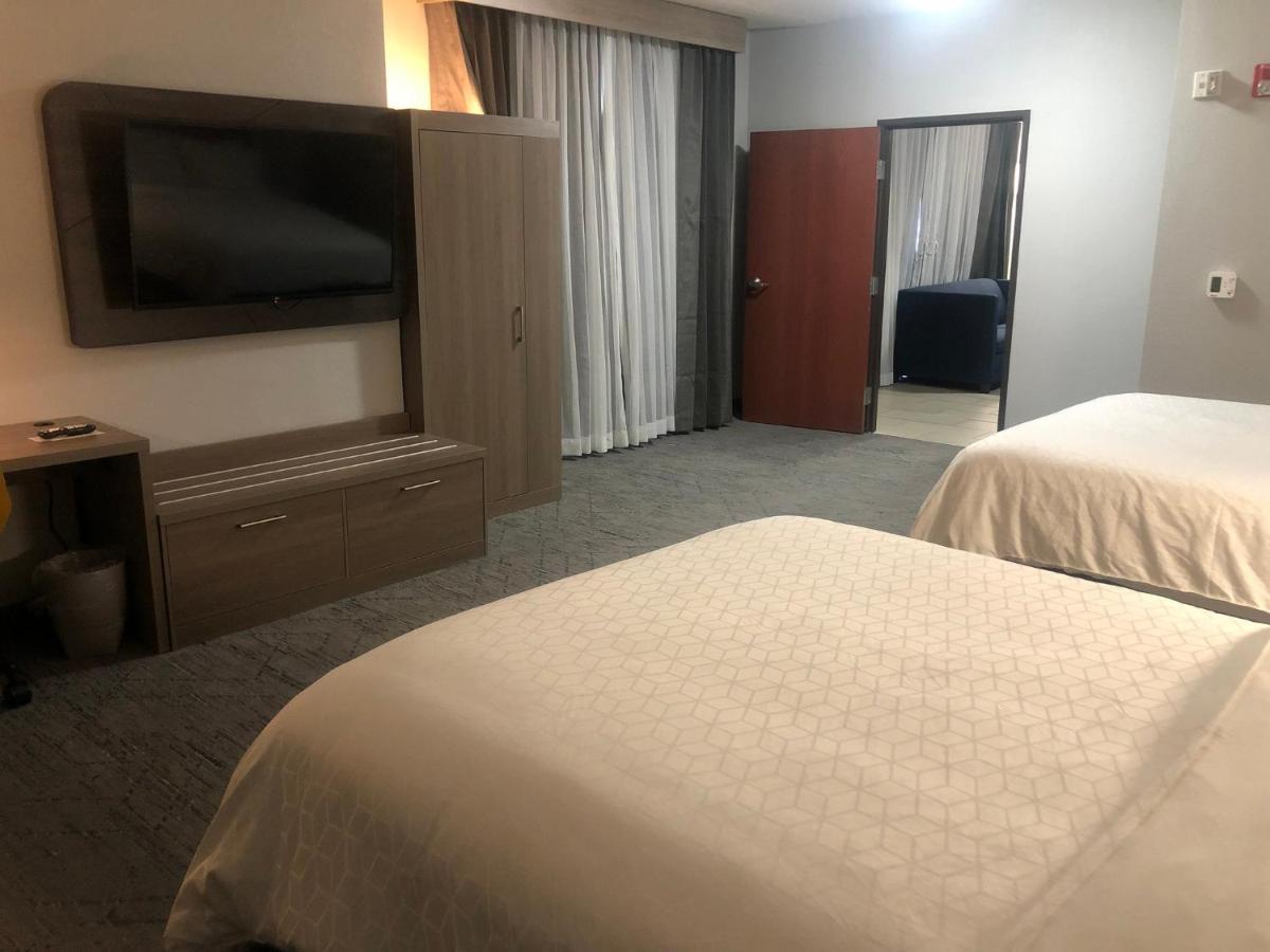 Holiday Inn Express Hotel & Suites Woodward Hwy 270 By Ihg Luaran gambar