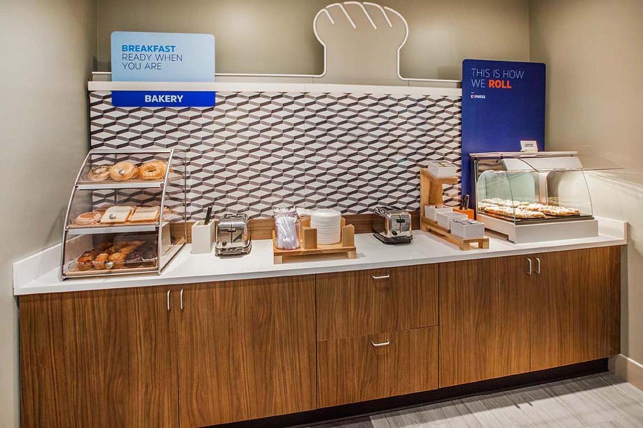 Holiday Inn Express Hotel & Suites Woodward Hwy 270 By Ihg Luaran gambar